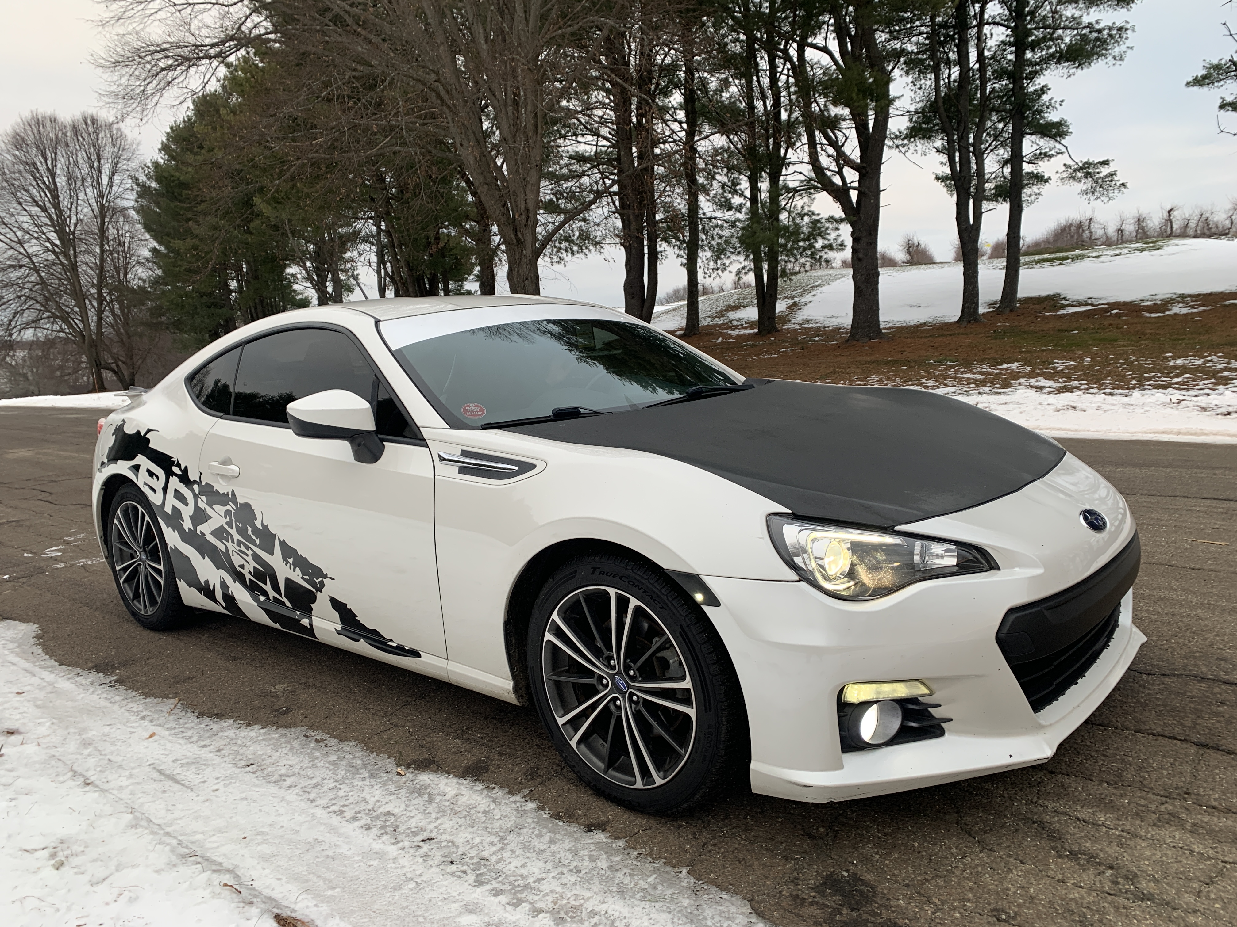 2013 Subaru BRZ Limited - 6 Speed FA20 Boxer with Toyota D-4S Dual Injection, TORSEN LSD, Japan-Built — photo 23